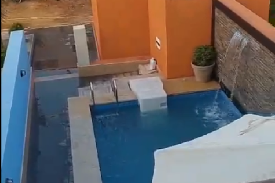 فيلا بيسين خاص في بورتو ساوث بيتش