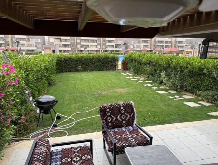 شاليه دور أرضي بحديقة خاصة في بلومار السخنة العين السخنة