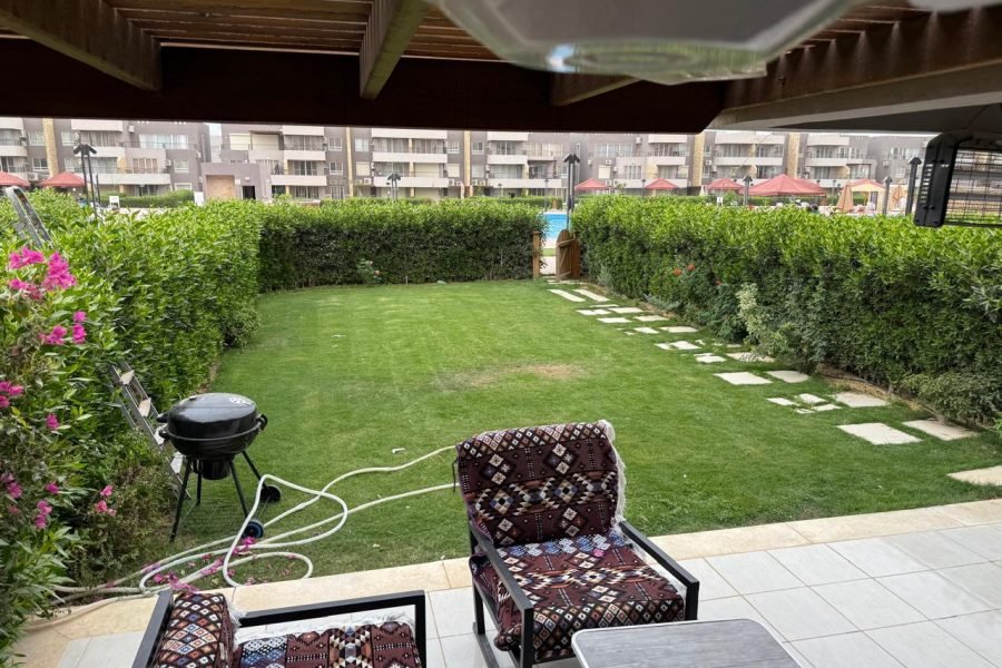 شاليه دور أرضي بحديقة خاصة في بلومار السخنة العين السخنة