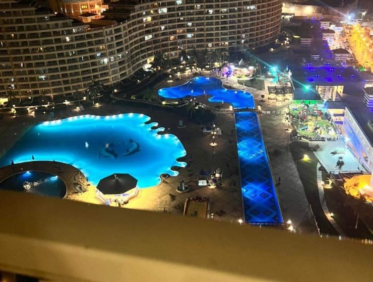 بنتهاوس في بورتو الأهرامات العين السخنة