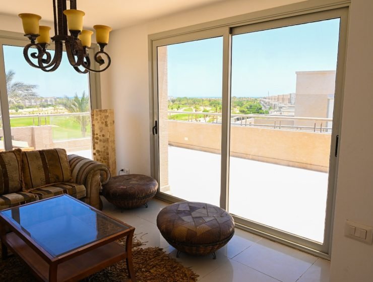 دوبلكس في العين باي