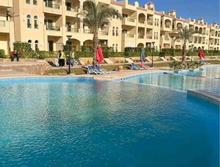 شاليه دور اول علوي بحري في بالم بيتش