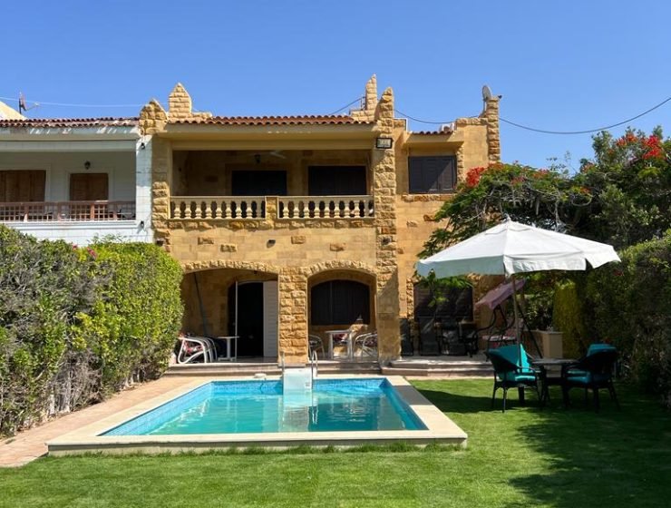 فيلا 6 غرف في مارينا 5 اول صف بحر و برايفت بول الساحل الشمالي