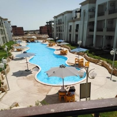 بالم بيتش العين السخنة