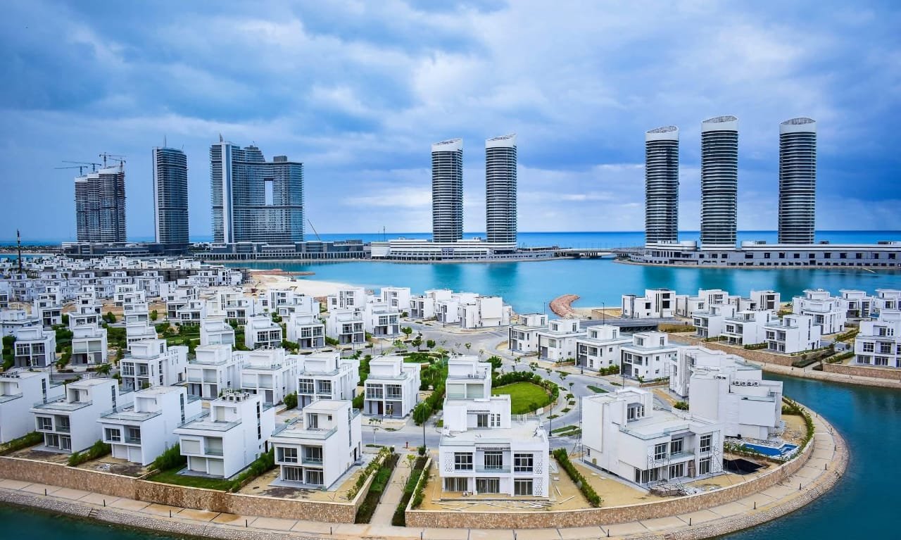 ترافورا ترافيل